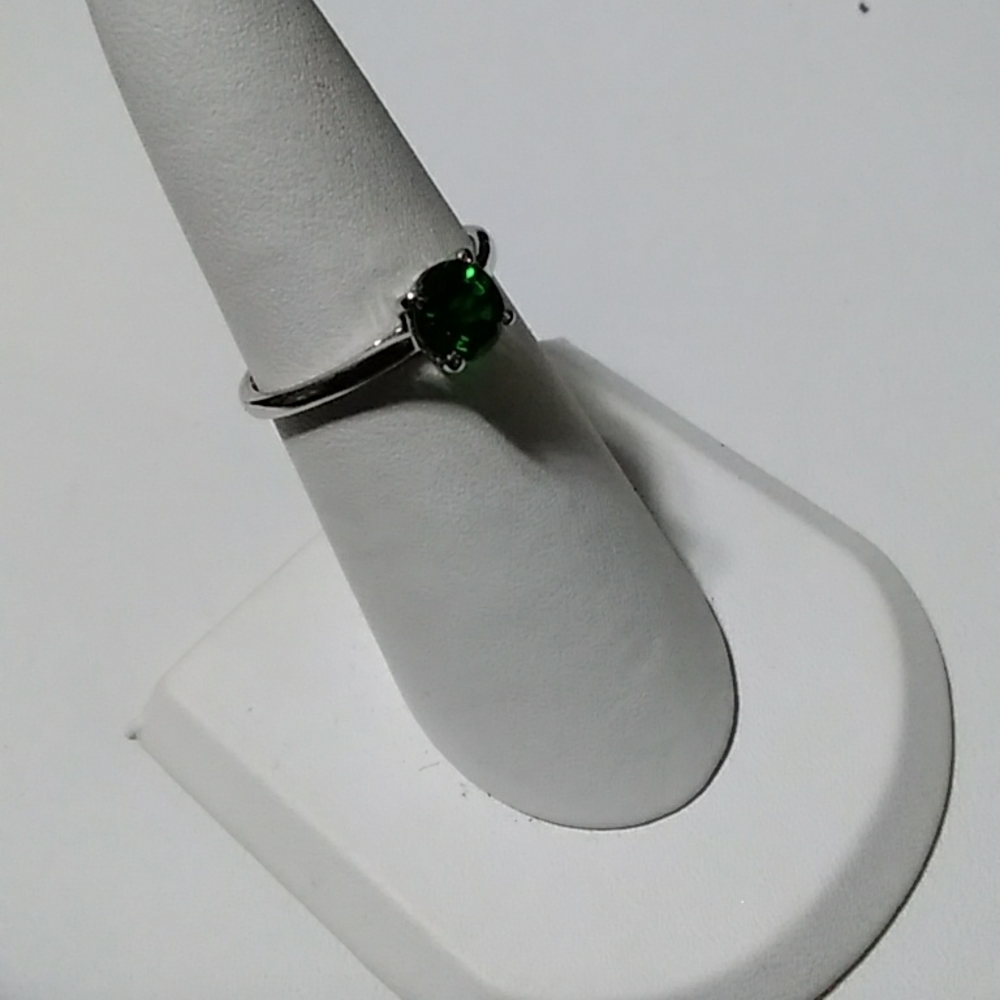 Chrome Diopside Ring - image 2
